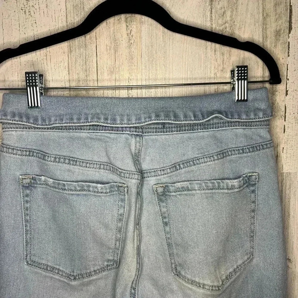 Hollister Ultra High Rise Mon Jean Size 9 - Picture 4 of 9